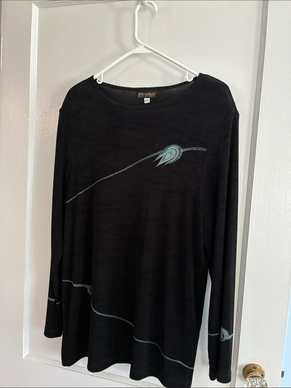 Vintage Picadilly Fashion Black Long Sleeve Tee with Teal Motif